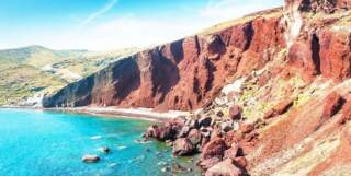 La Playa Roja de Santorini