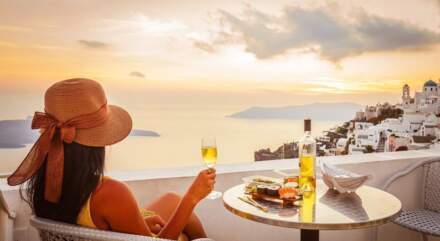 Experiencia de vinos en Santorini. Visitar bodegas y cata de vinos en Santorini