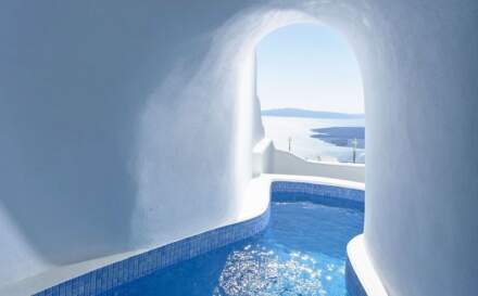 Hoteles cueva en Santorini
